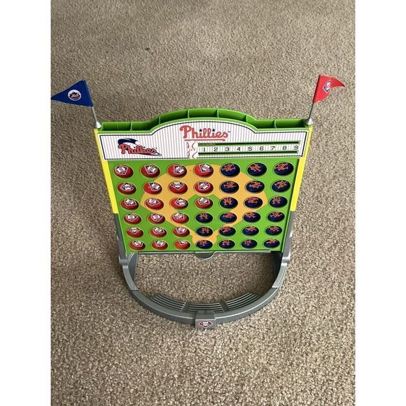 Major League Baseball Phillies And Mets Rivalry Edition Connect 4 Game - Picture 2 of 16